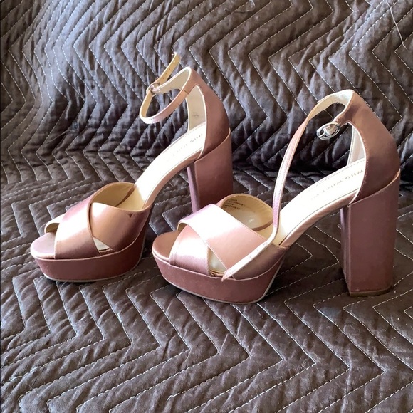 Who What Wear high heels (Like for offers) - Picture 3 of 4